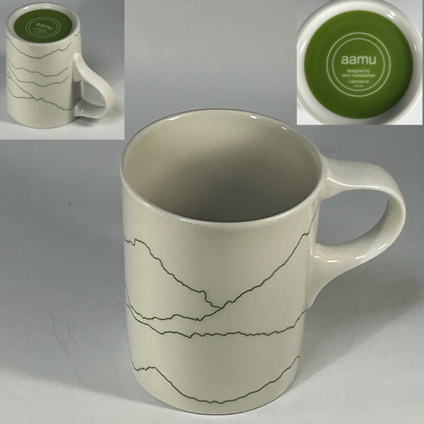 aamu yamaka マグカップT2429