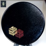 象彦亀甲松黒丸盆31cm