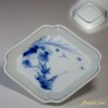 染付菱型皿W1705