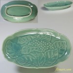 青磁陽刻紫陽花長皿