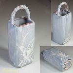桔梗屋窯小三郎鼠志野角花瓶