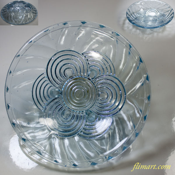 青色ガラスプレス鉢