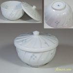 有田焼龍右衛門作蛍蓋付湯呑