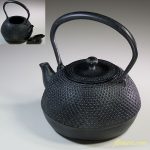南部鉄器霰鉄瓶W6056