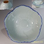 青白磁椿型六寸鉢