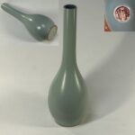 瑞光青磁鶴首花瓶W10322
