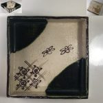 織部角皿W7277