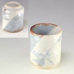 秀山志野湯呑W8730